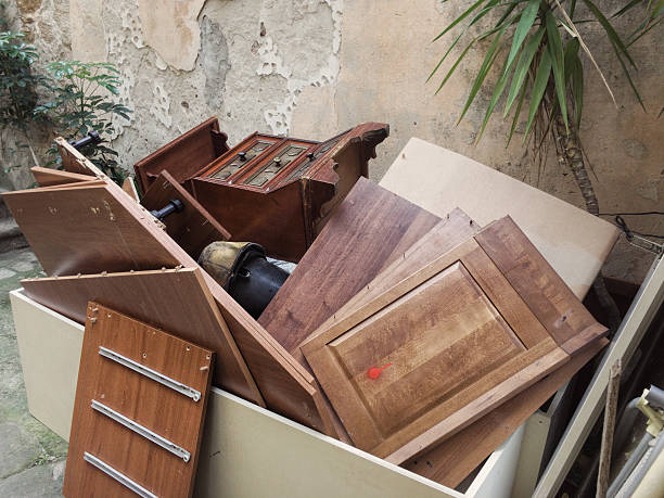 Best Estate Cleanout  in Emma, NC
